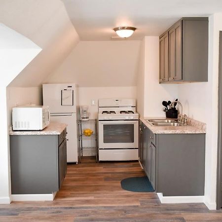 Unwind In A Bright Comfortable Apartment For 3 Pittsburgh Eksteriør billede