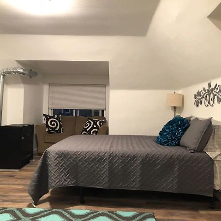 Unwind In A Bright Comfortable Apartment For 3 Pittsburgh Eksteriør billede
