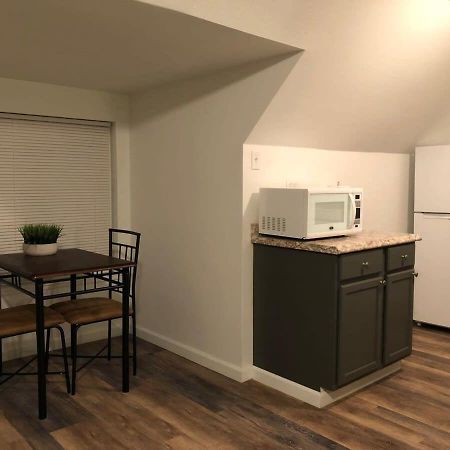 Unwind In A Bright Comfortable Apartment For 3 Pittsburgh Eksteriør billede