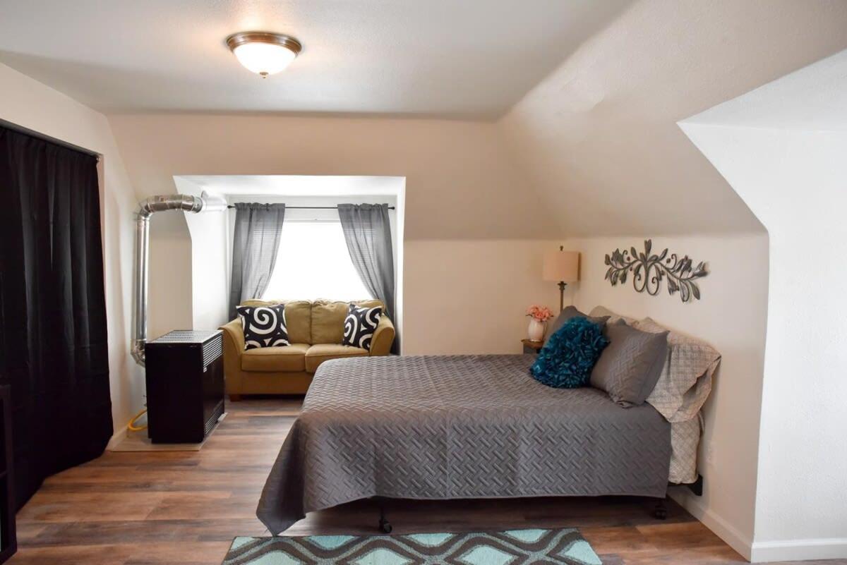 Unwind In A Bright Comfortable Apartment For 3 Pittsburgh Eksteriør billede