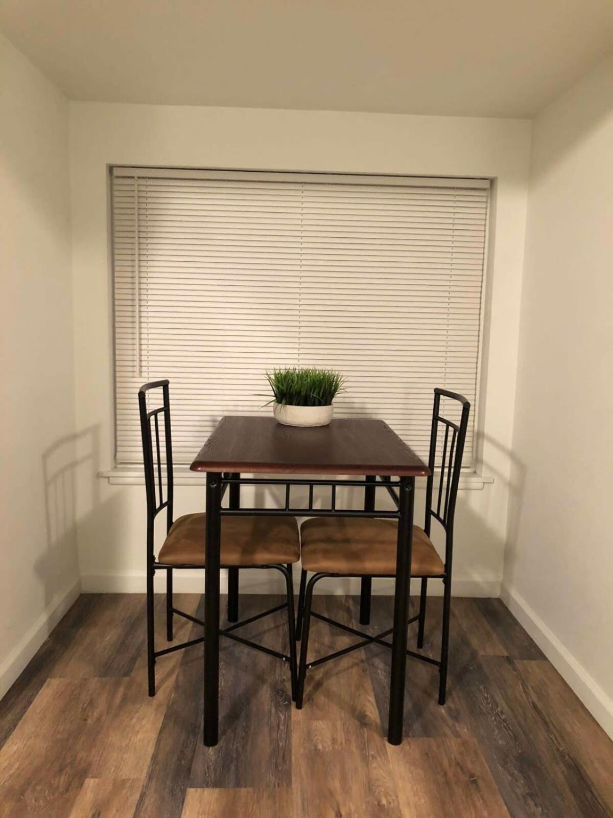 Unwind In A Bright Comfortable Apartment For 3 Pittsburgh Eksteriør billede
